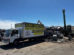 Best Construction Debris Removal  in Lewisburg, TN