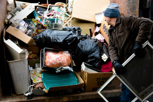 Best Yard Waste Removal  in Lewisburg, TN