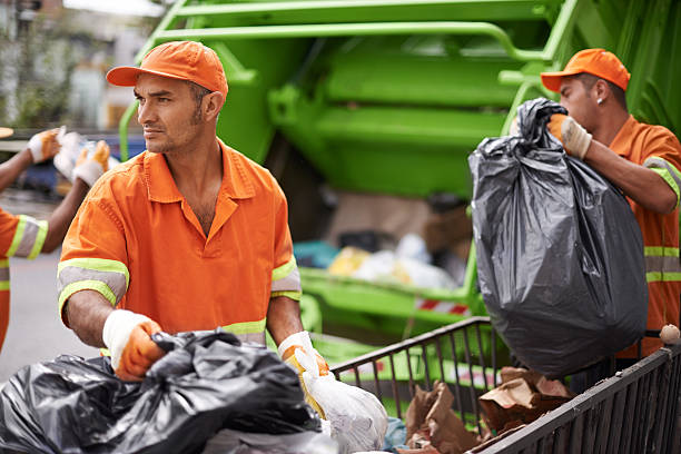 Best Yard Waste Removal  in Lewisburg, TN